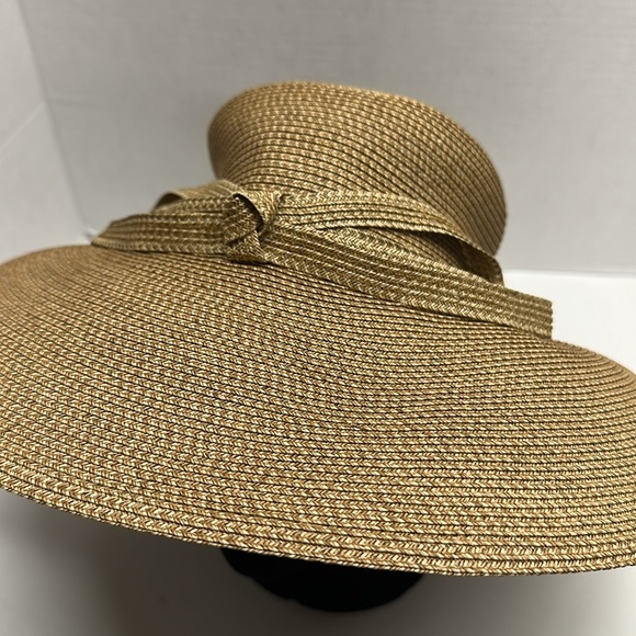 Eric Javits Hat Floppy Sun Shade Classic Straw Tan Brown Bow Ribbon Round - Picture 6 of 9